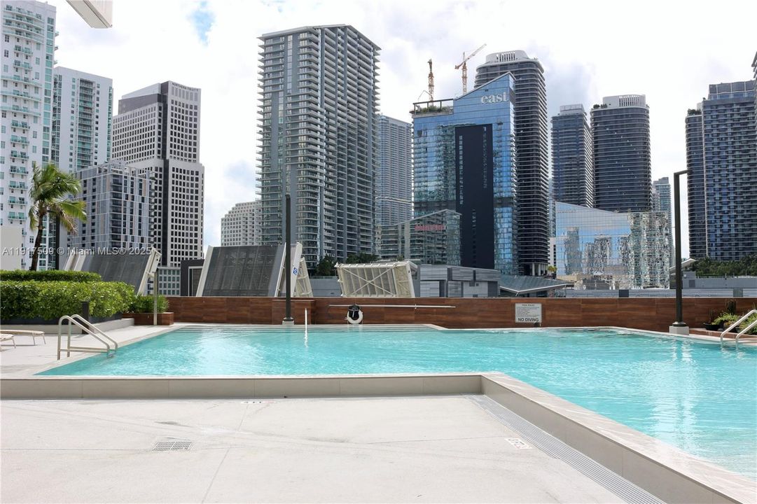 En Renta: $3,650 (2 camas, 2 baños, 920 Pies cuadrados)