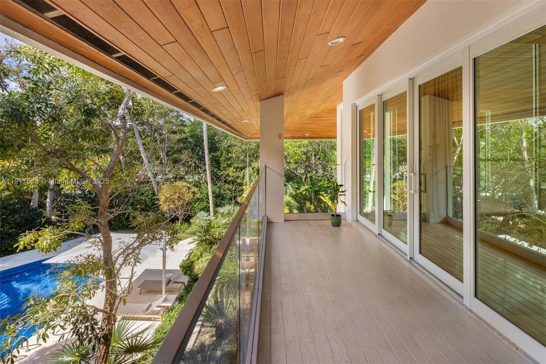 待售: $16,495,000 (6 贝兹, 6 浴室, 6978 平方英尺)