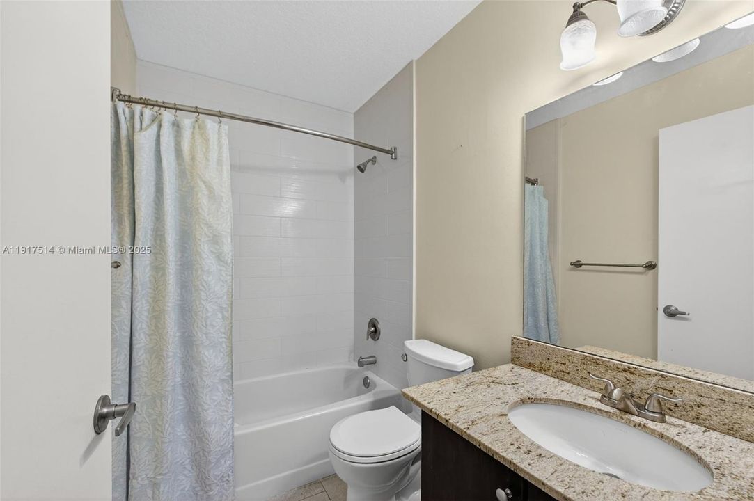 For Rent: $3,350 (3 beds, 2 baths, 1340 Square Feet)