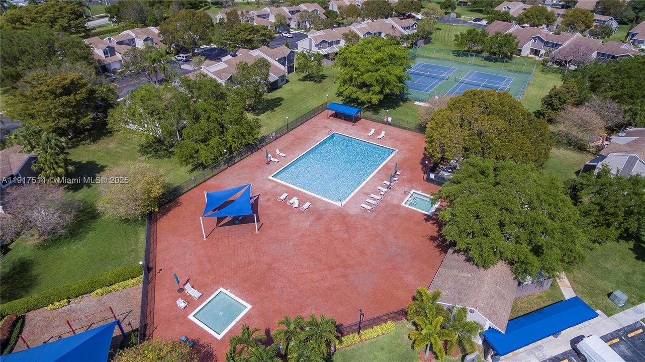 For Rent: $3,350 (3 beds, 2 baths, 1340 Square Feet)