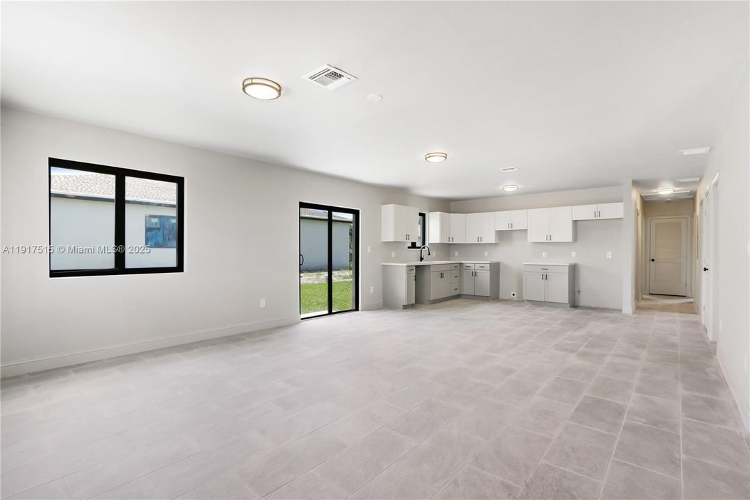 For Rent: $4,000 (4 beds, 2 baths, 1530 Square Feet)