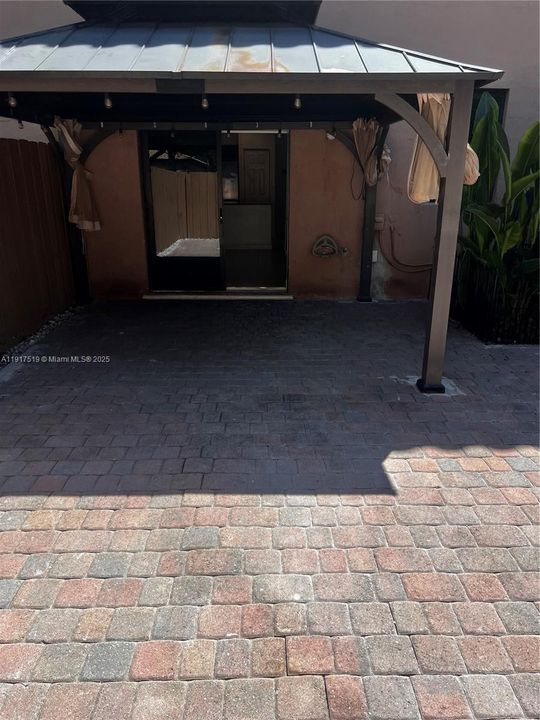 待售: $370,000 (3 贝兹, 2 浴室, 1650 平方英尺)