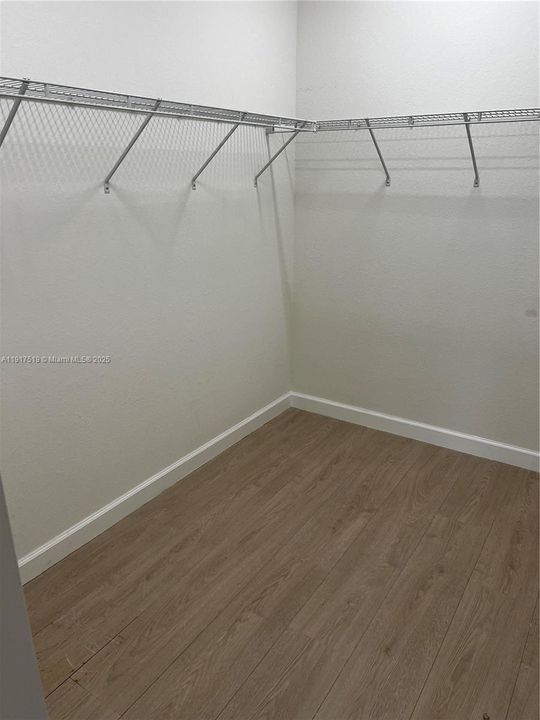 待售: $370,000 (3 贝兹, 2 浴室, 1650 平方英尺)