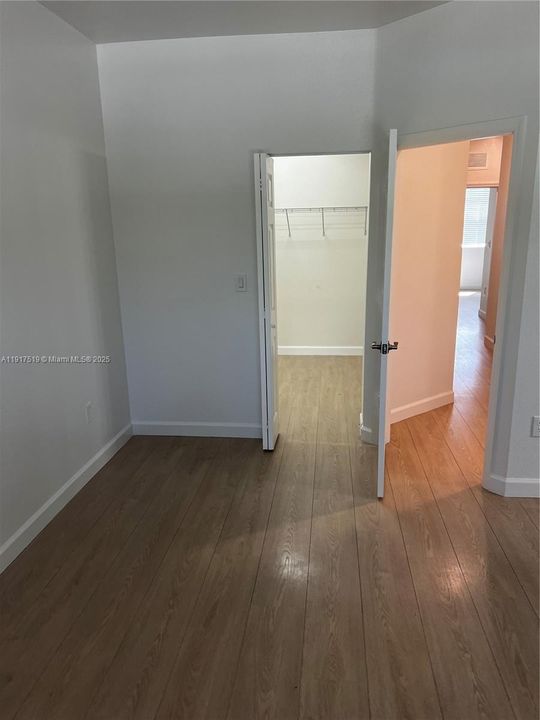 待售: $370,000 (3 贝兹, 2 浴室, 1650 平方英尺)