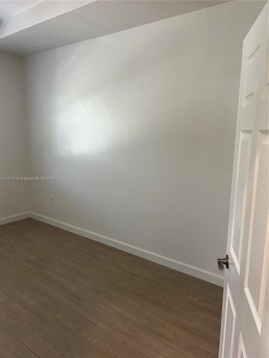 待售: $370,000 (3 贝兹, 2 浴室, 1650 平方英尺)