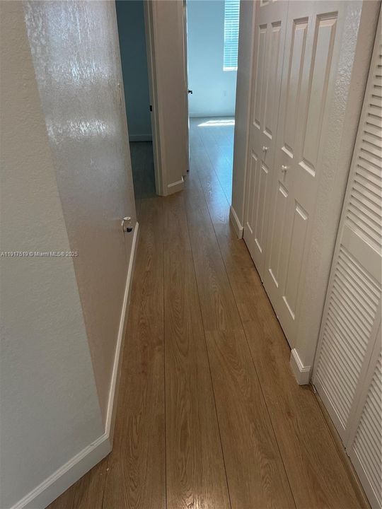 待售: $370,000 (3 贝兹, 2 浴室, 1650 平方英尺)