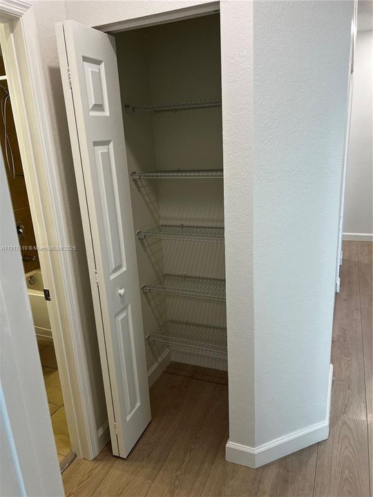 待售: $370,000 (3 贝兹, 2 浴室, 1650 平方英尺)