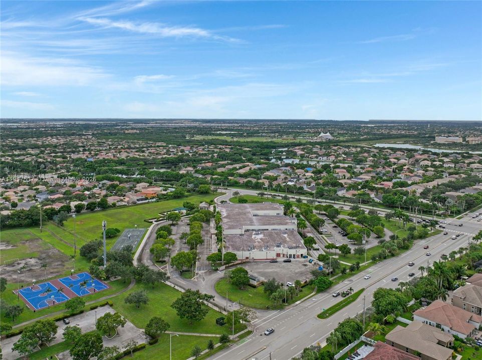 待售: $659,900 (4 贝兹, 3 浴室, 2513 平方英尺)