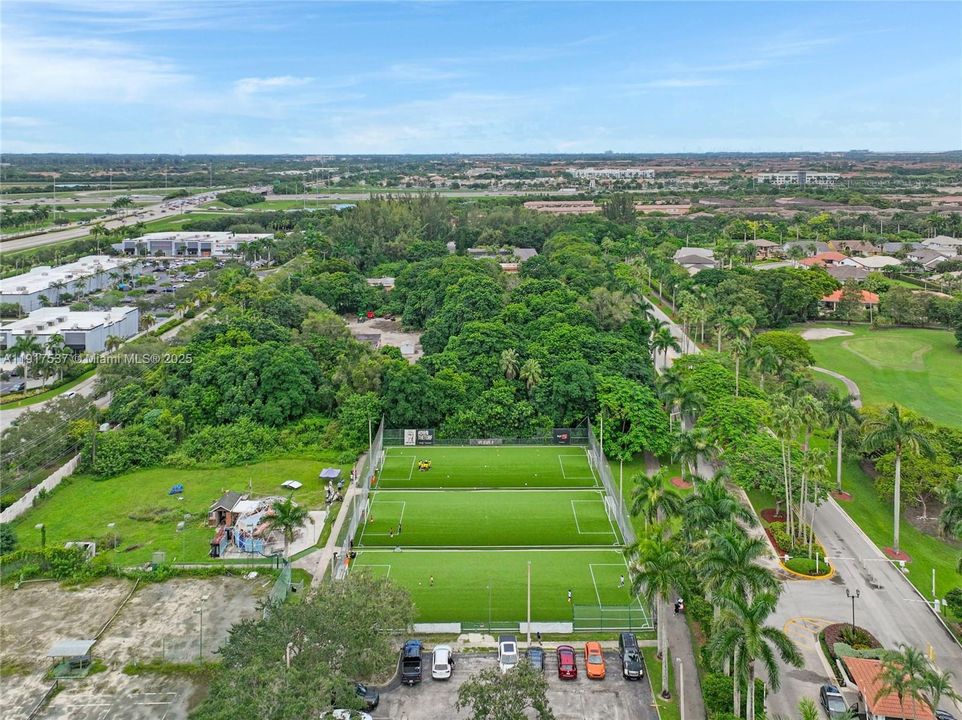 待售: $659,900 (4 贝兹, 3 浴室, 2513 平方英尺)