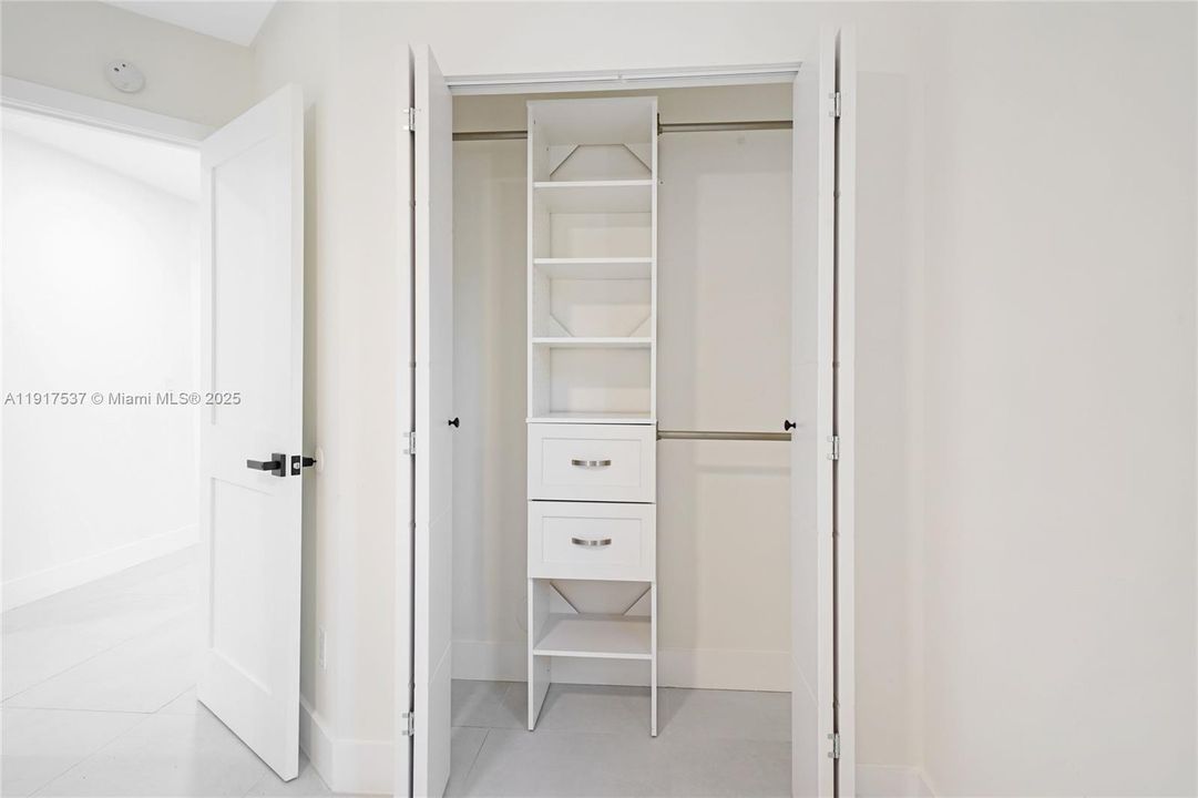 待售: $659,900 (4 贝兹, 3 浴室, 2513 平方英尺)