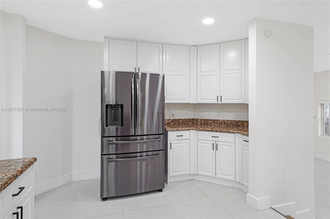 待售: $659,900 (4 贝兹, 3 浴室, 2513 平方英尺)