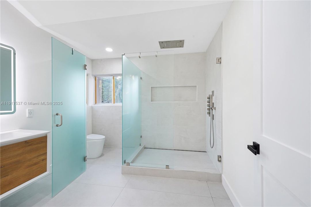 待售: $659,900 (4 贝兹, 3 浴室, 2513 平方英尺)