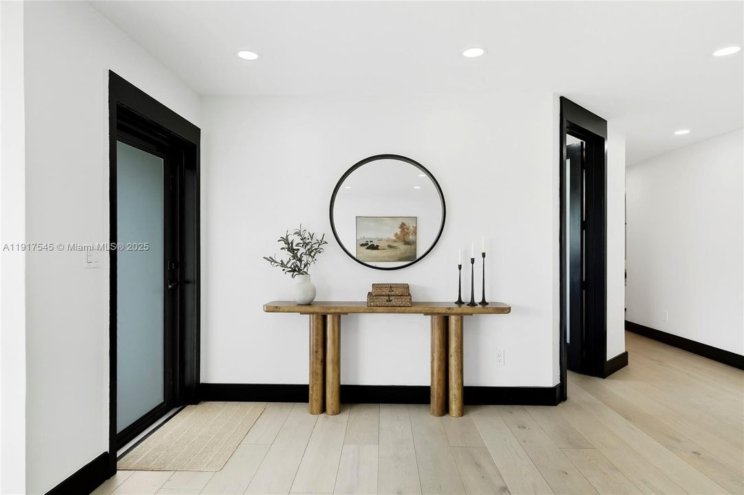 En Renta: $10,000 (4 camas, 2 baños, 2886 Pies cuadrados)