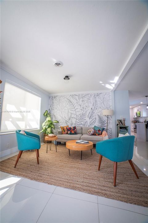 Active With Contract: $1,530,000 (3 beds, 2 baths, 1819 Square Feet)