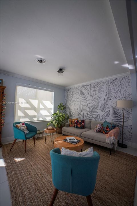 Active With Contract: $1,530,000 (3 beds, 2 baths, 1819 Square Feet)