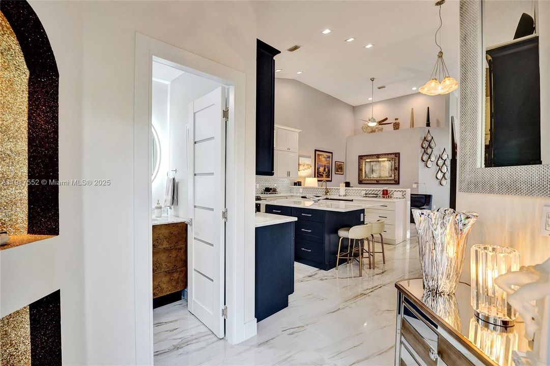 Active With Contract: $695,000 (3 beds, 3 baths, 1961 Square Feet)