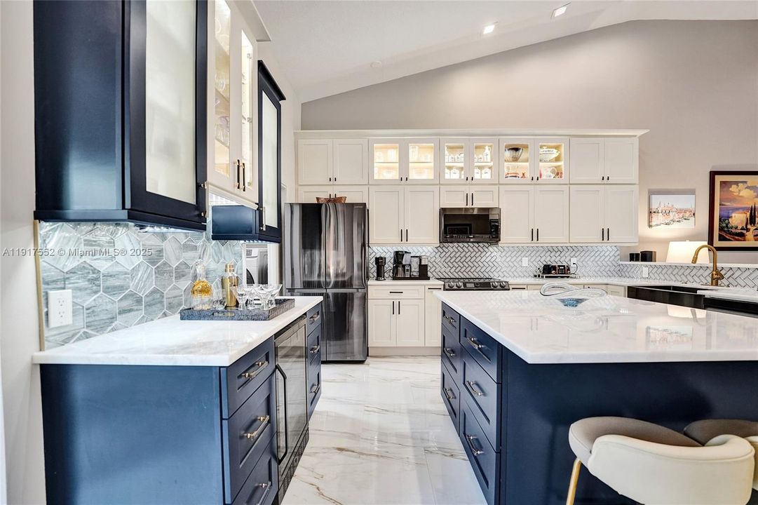 Active With Contract: $695,000 (3 beds, 3 baths, 1961 Square Feet)