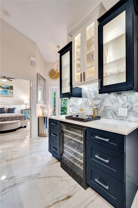 Active With Contract: $695,000 (3 beds, 3 baths, 1961 Square Feet)