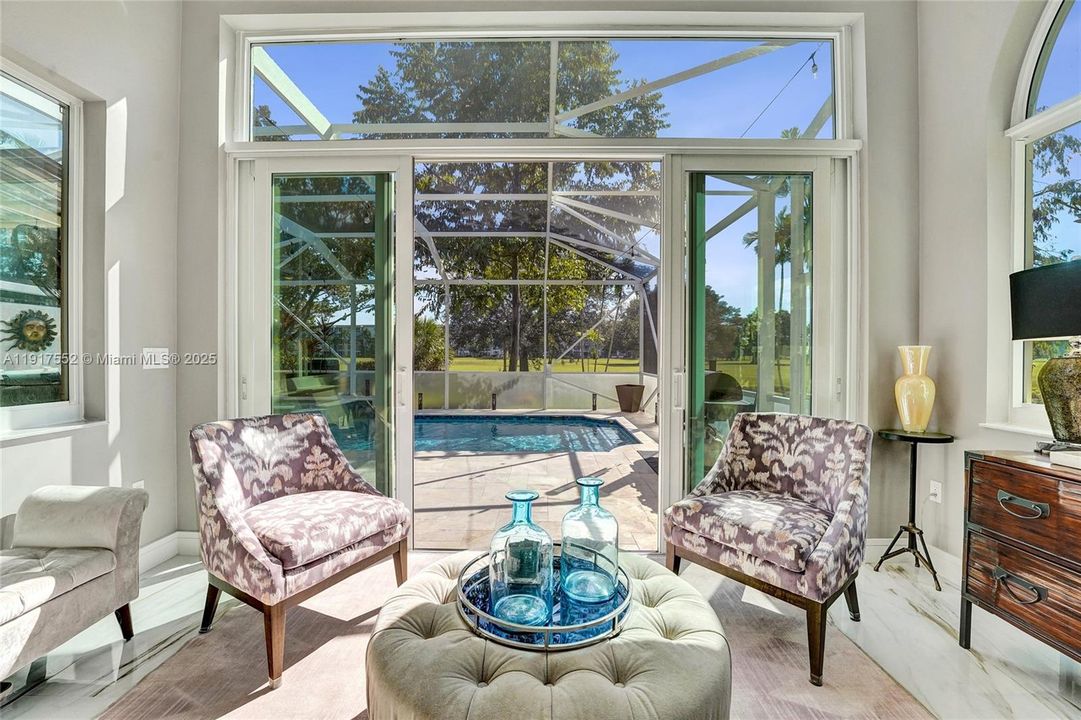 Active With Contract: $695,000 (3 beds, 3 baths, 1961 Square Feet)