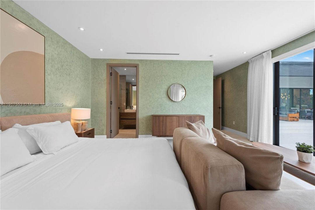 En Renta: $50,000 (9 camas, 9 baños, 5123 Pies cuadrados)