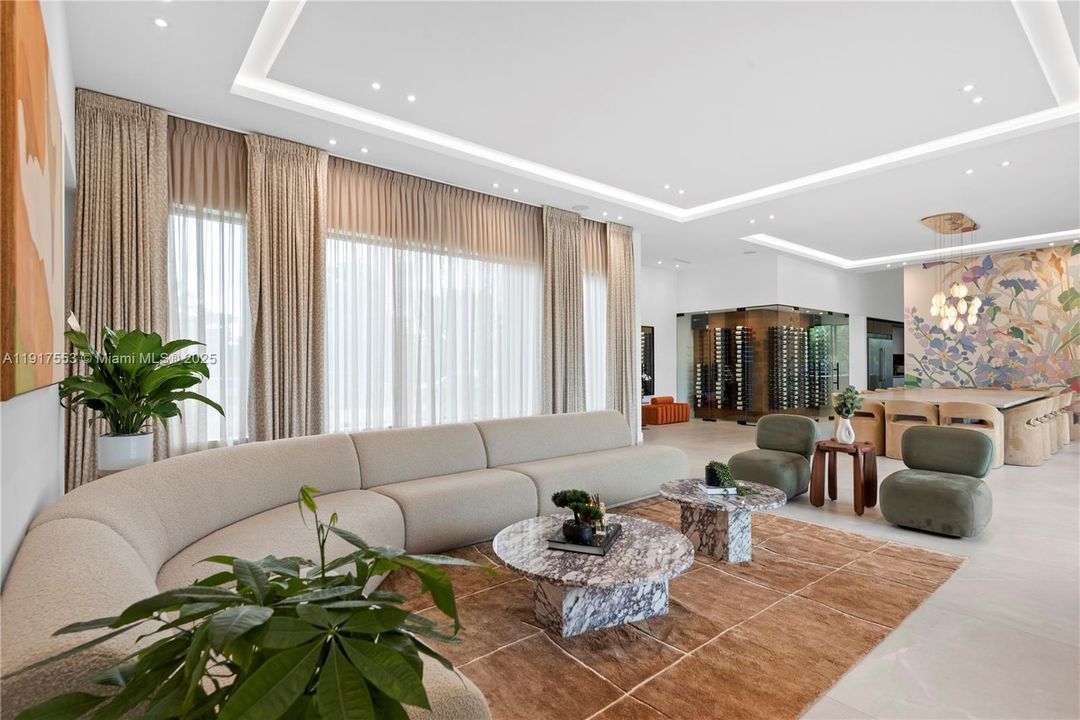 En Renta: $50,000 (9 camas, 9 baños, 5123 Pies cuadrados)