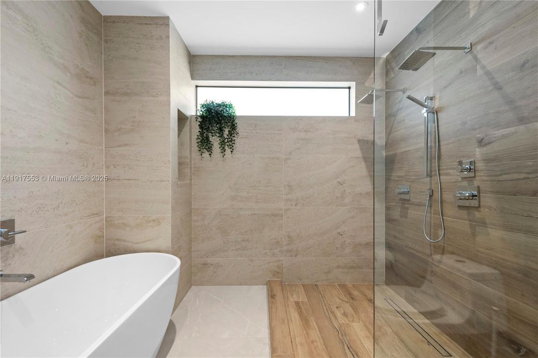 En Renta: $50,000 (9 camas, 9 baños, 5123 Pies cuadrados)