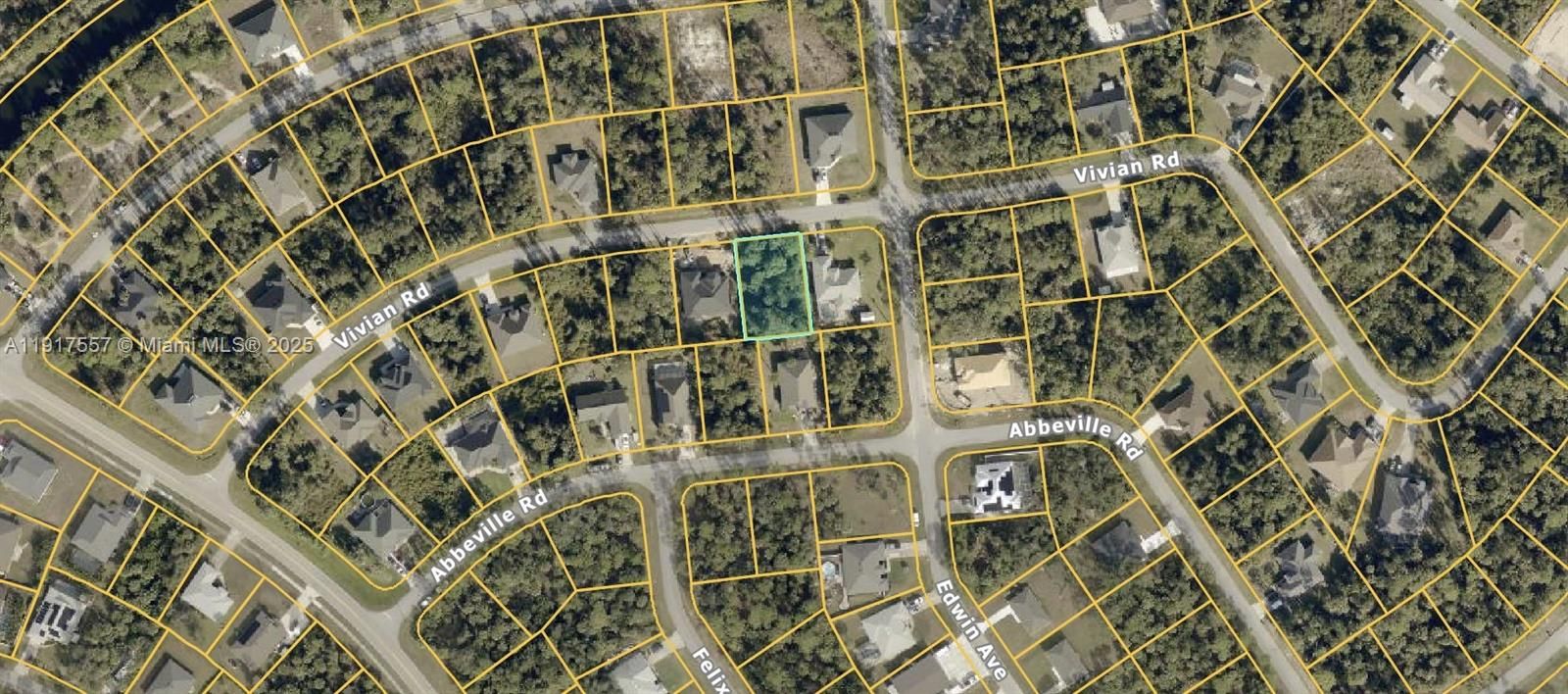 En Venta: $25,000 (0.25 acres)