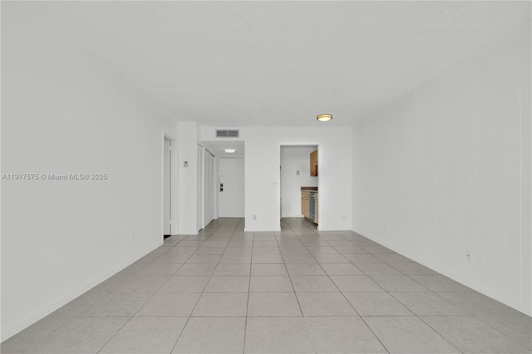 En Venta: $230,000 (1 camas, 1 baños, 806 Pies cuadrados)