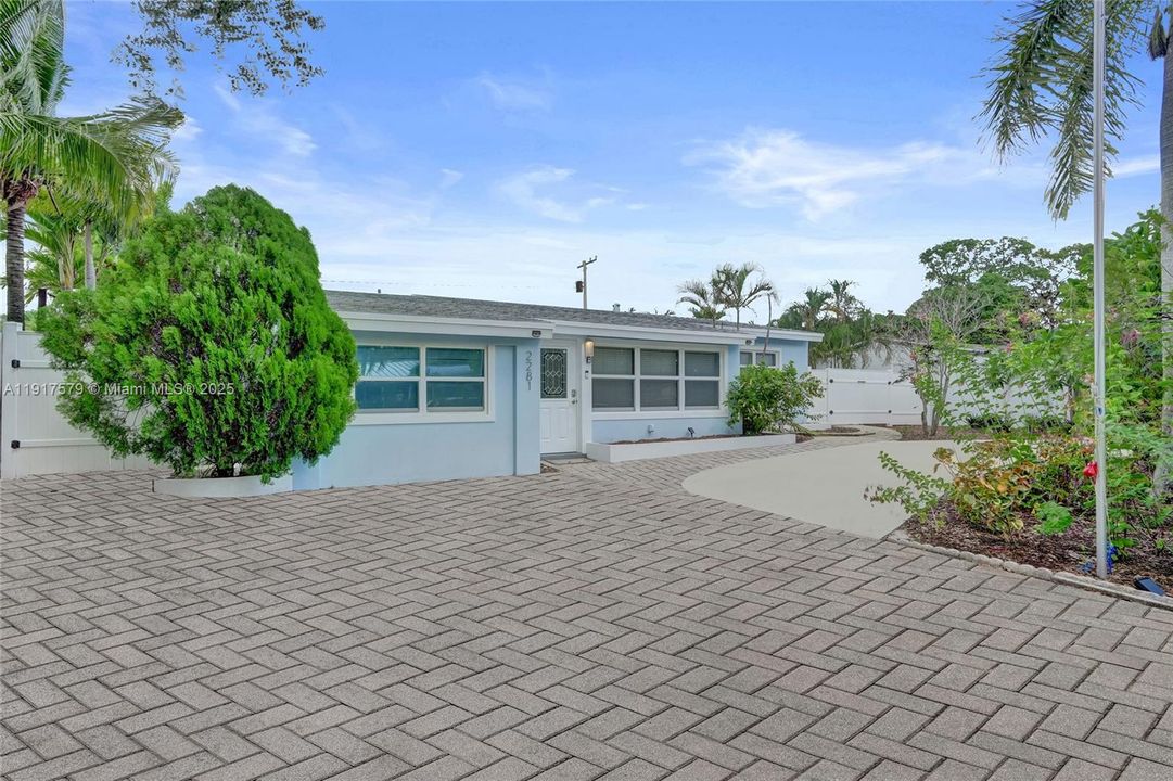 En Renta: $4,200 (2 camas, 1 baños, 1416 Pies cuadrados)