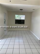 For Sale: $325,000 (2 beds, 2 baths, 1026 Square Feet)