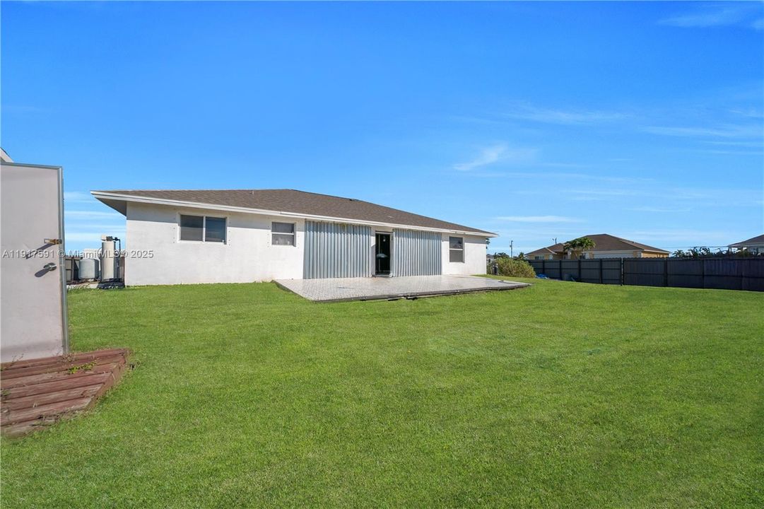 For Sale: $299,900 (3 beds, 2 baths, 0 Square Feet)