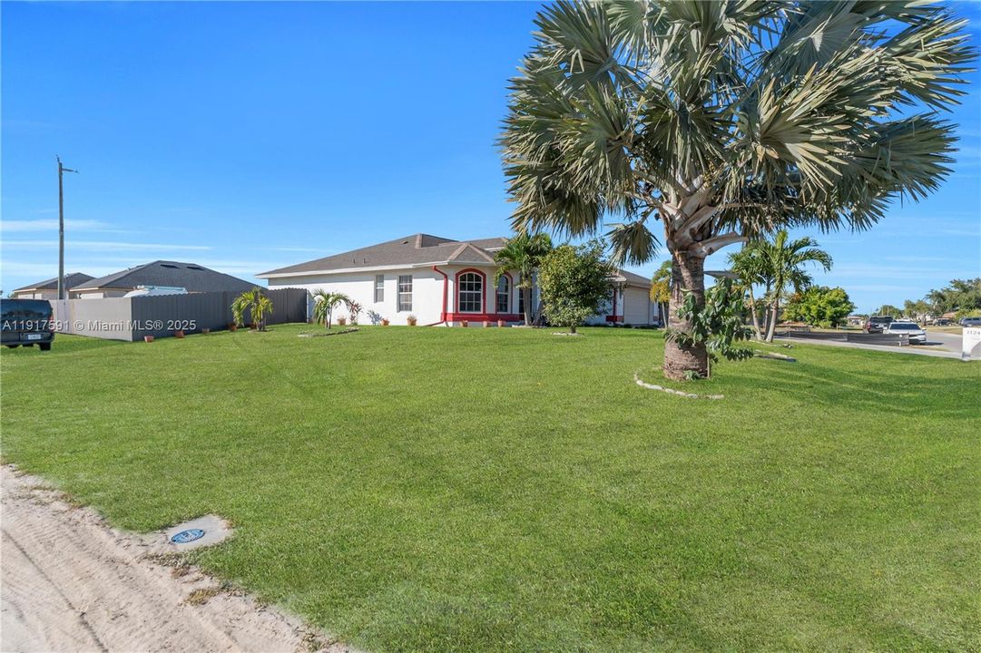 For Sale: $299,900 (3 beds, 2 baths, 0 Square Feet)