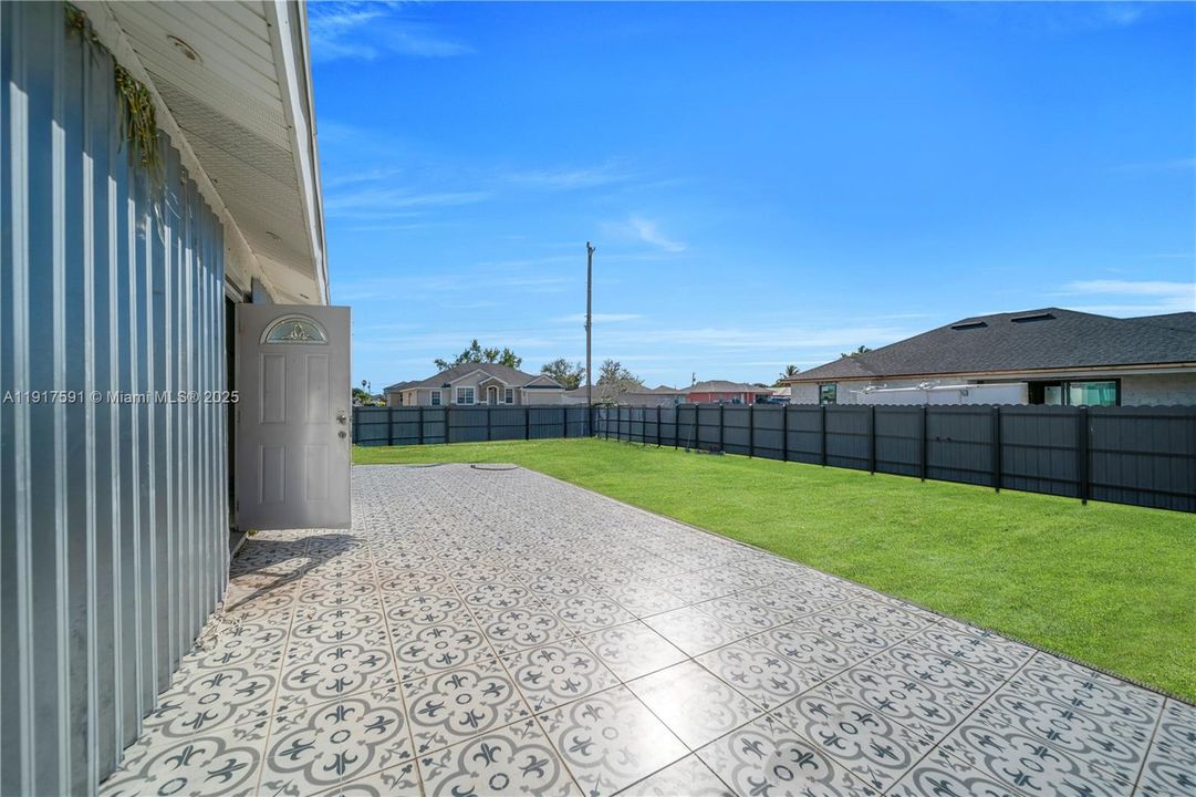 For Sale: $299,900 (3 beds, 2 baths, 0 Square Feet)