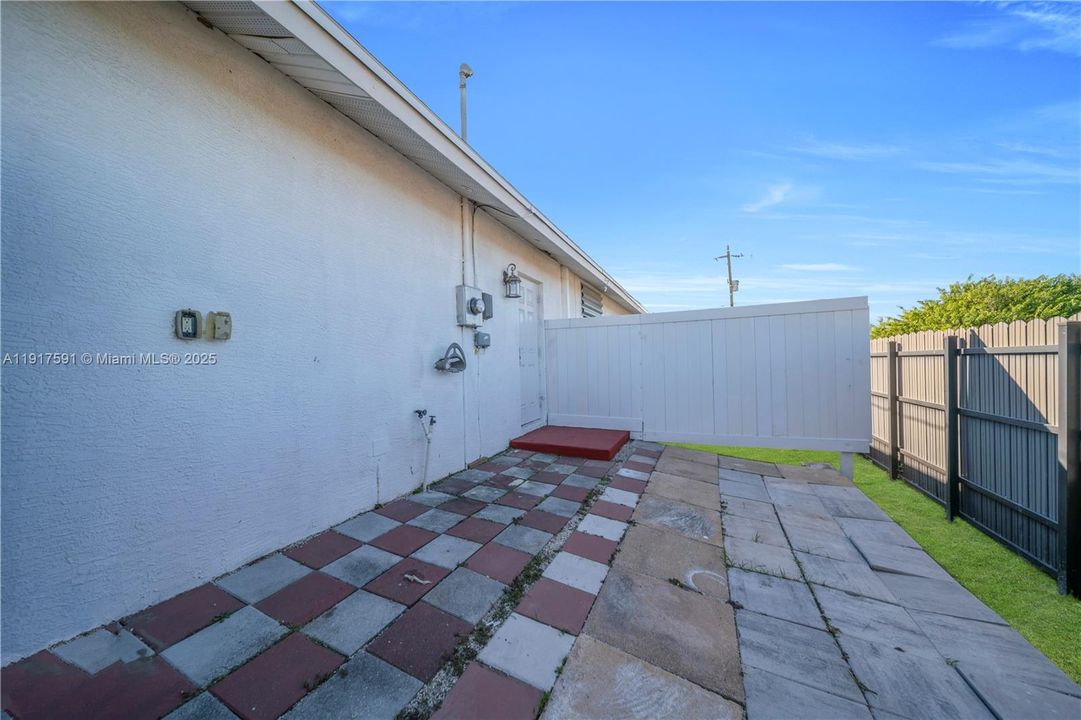 For Sale: $299,900 (3 beds, 2 baths, 0 Square Feet)