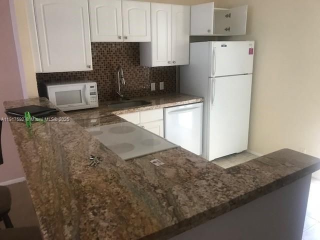 待售: $204,000 (1 贝兹, 1 浴室, 741 平方英尺)