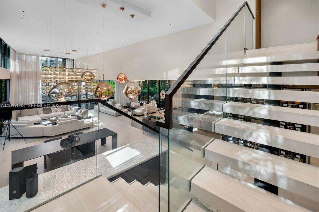 For Sale: $16,900,000 (6 beds, 6 baths, 5660 Square Feet)