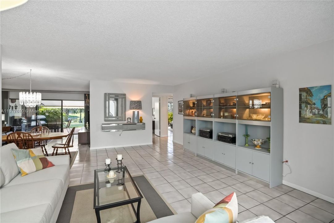 Active With Contract: $610,000 (3 beds, 2 baths, 2069 Square Feet)