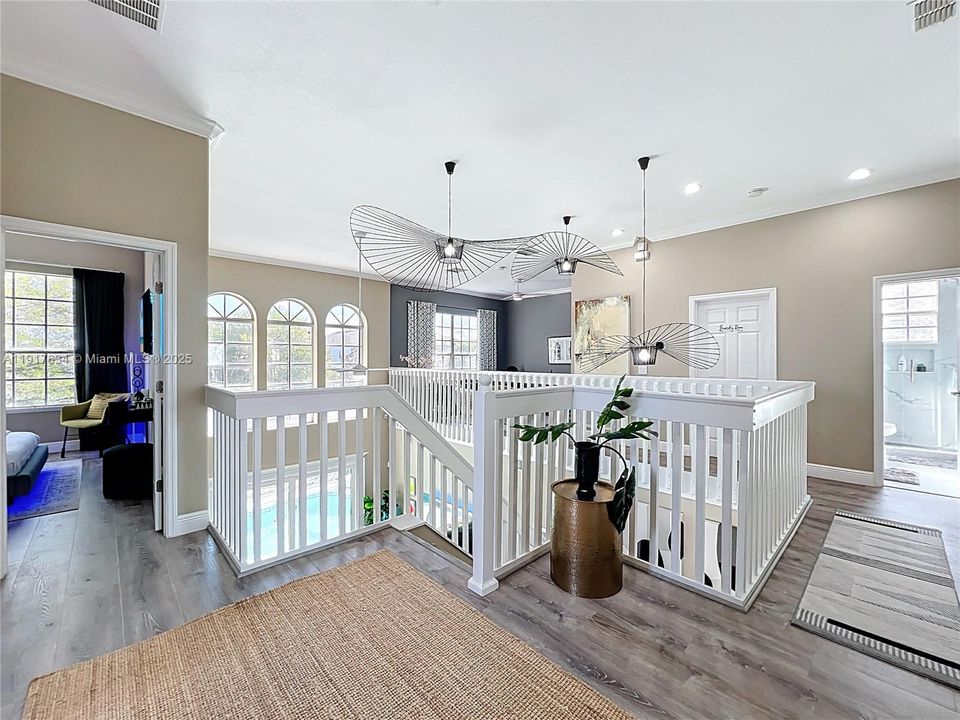 В аренду: $4,200 (5 спален, 3 ванн, 2804 Квадратных фут)