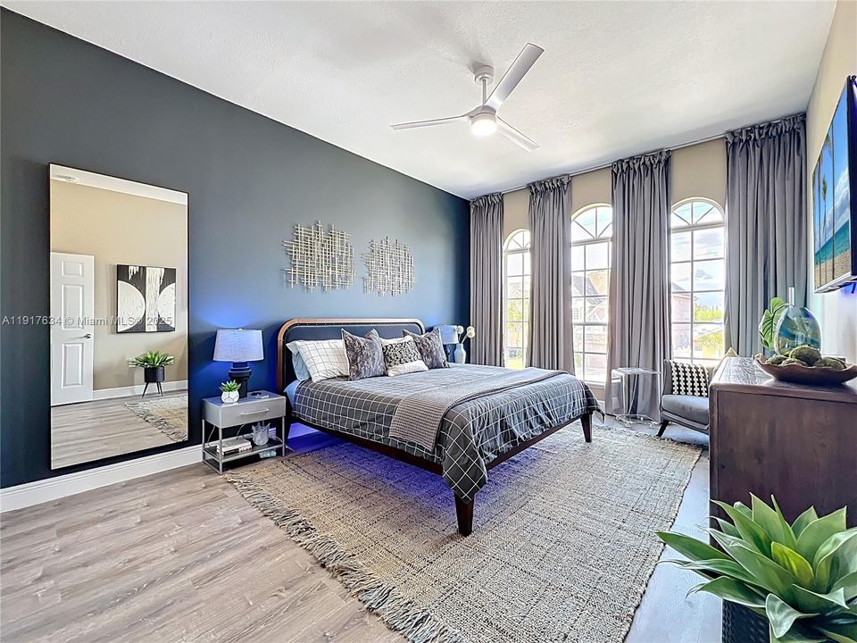 В аренду: $4,200 (5 спален, 3 ванн, 2804 Квадратных фут)