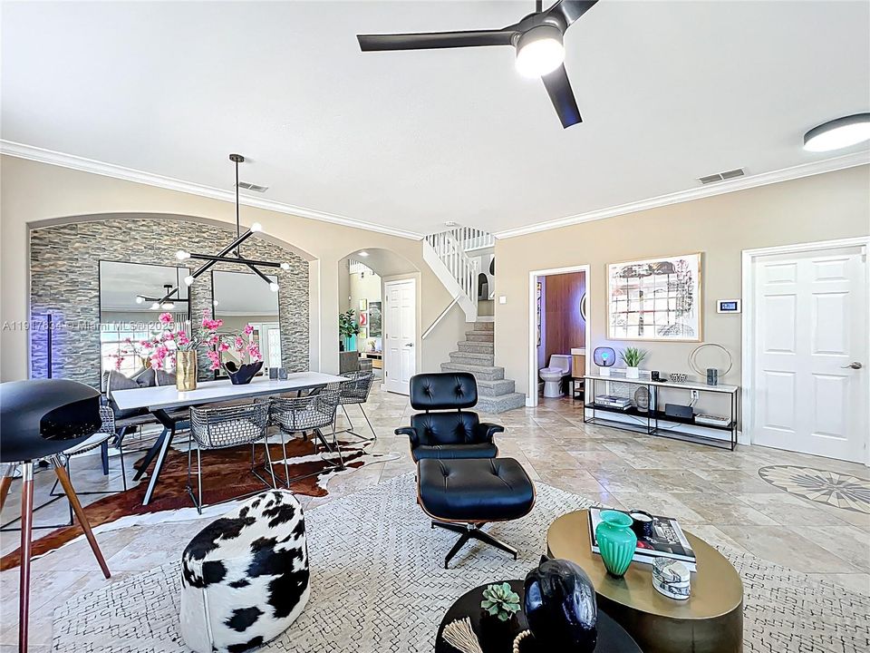 В аренду: $4,200 (5 спален, 3 ванн, 2804 Квадратных фут)