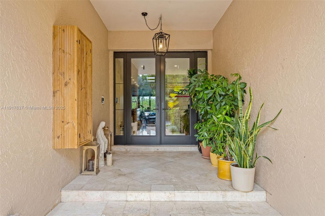 待售: $1,650,000 (2 贝兹, 2 浴室, 2651 平方英尺)