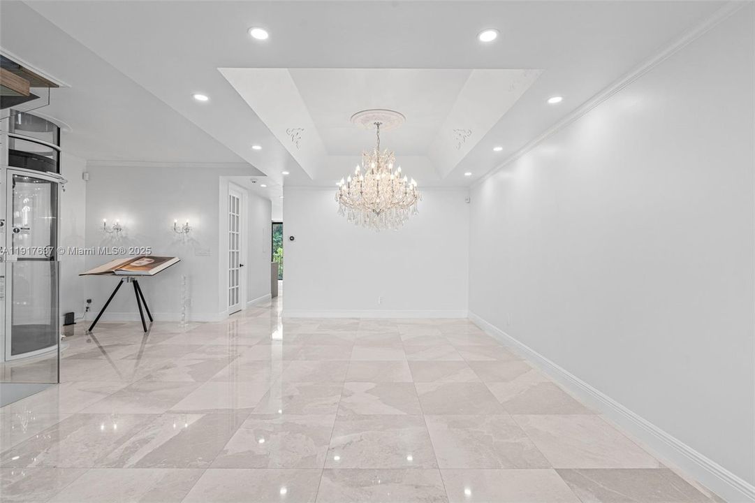 待售: $1,650,000 (2 贝兹, 2 浴室, 2651 平方英尺)