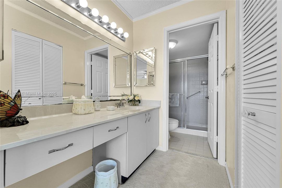 For Sale: $160,000 (2 beds, 2 baths, 1255 Square Feet)