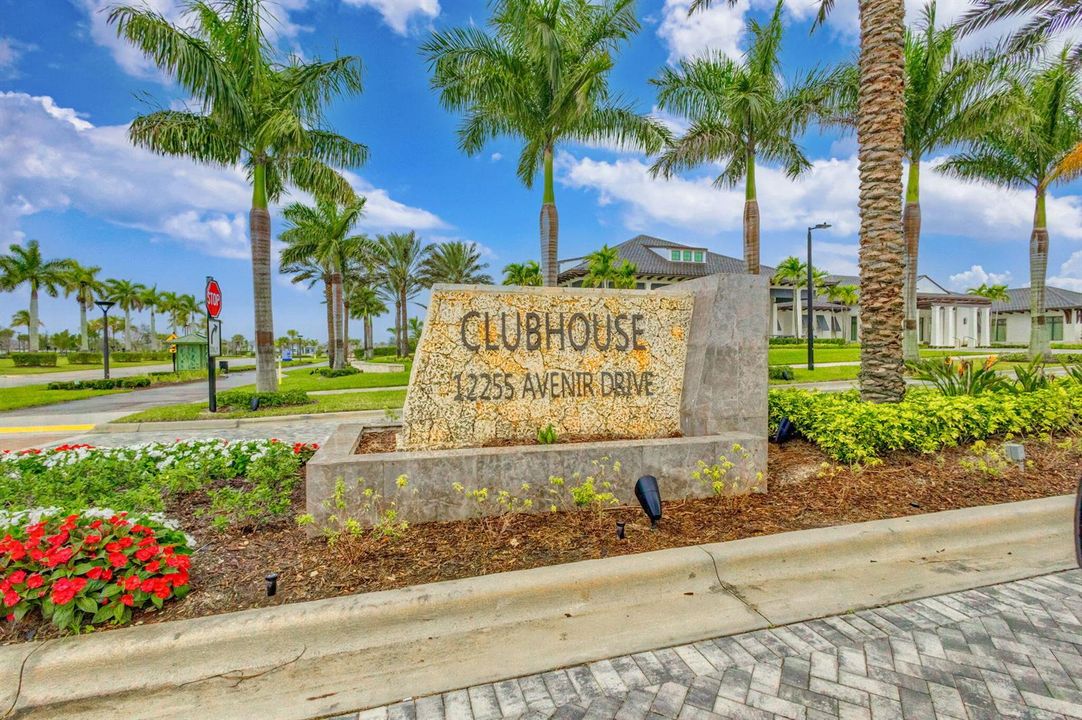 106-web-or-mls-Clubhouse Entrance