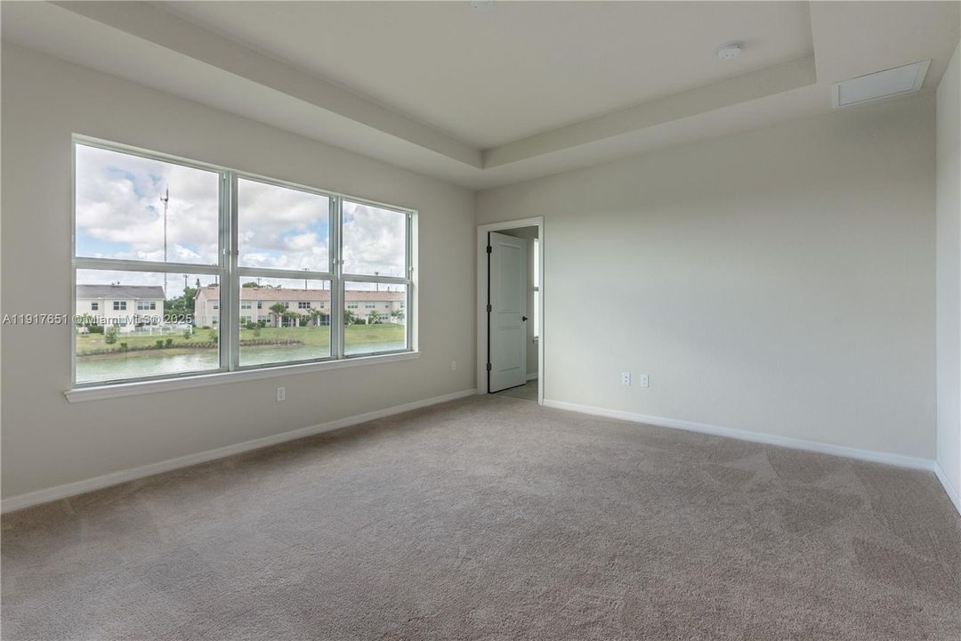 待售: $639,900 (3 贝兹, 2 浴室, 1905 平方英尺)