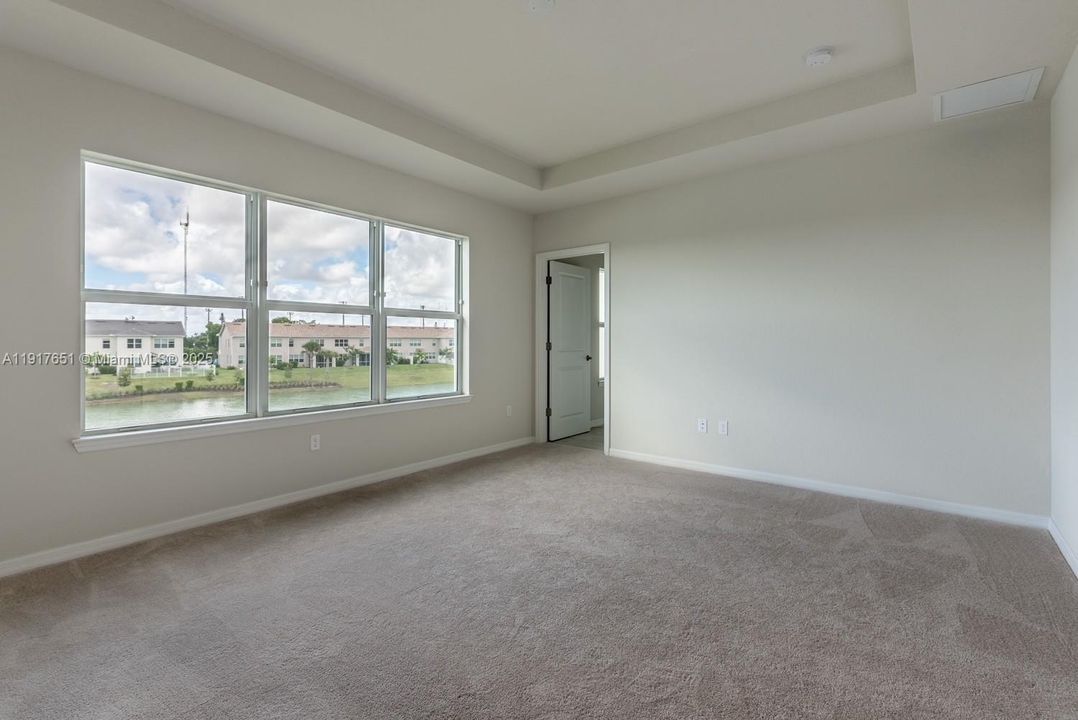 待售: $639,900 (3 贝兹, 2 浴室, 1905 平方英尺)