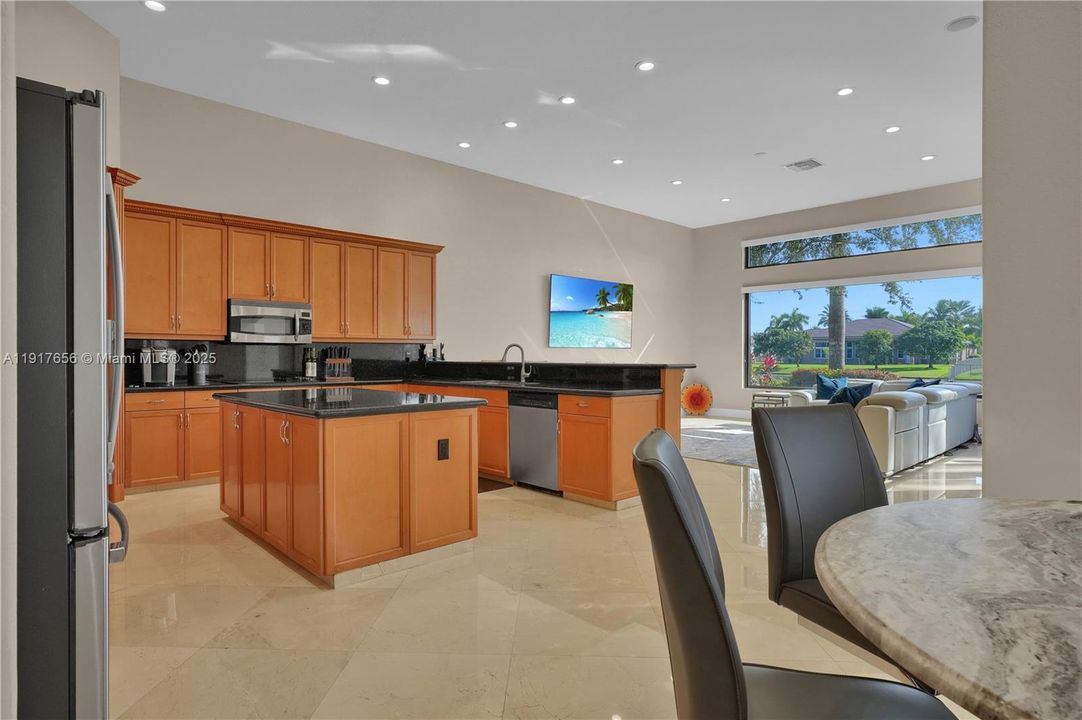 待售: $1,950,000 (4 贝兹, 4 浴室, 3502 平方英尺)