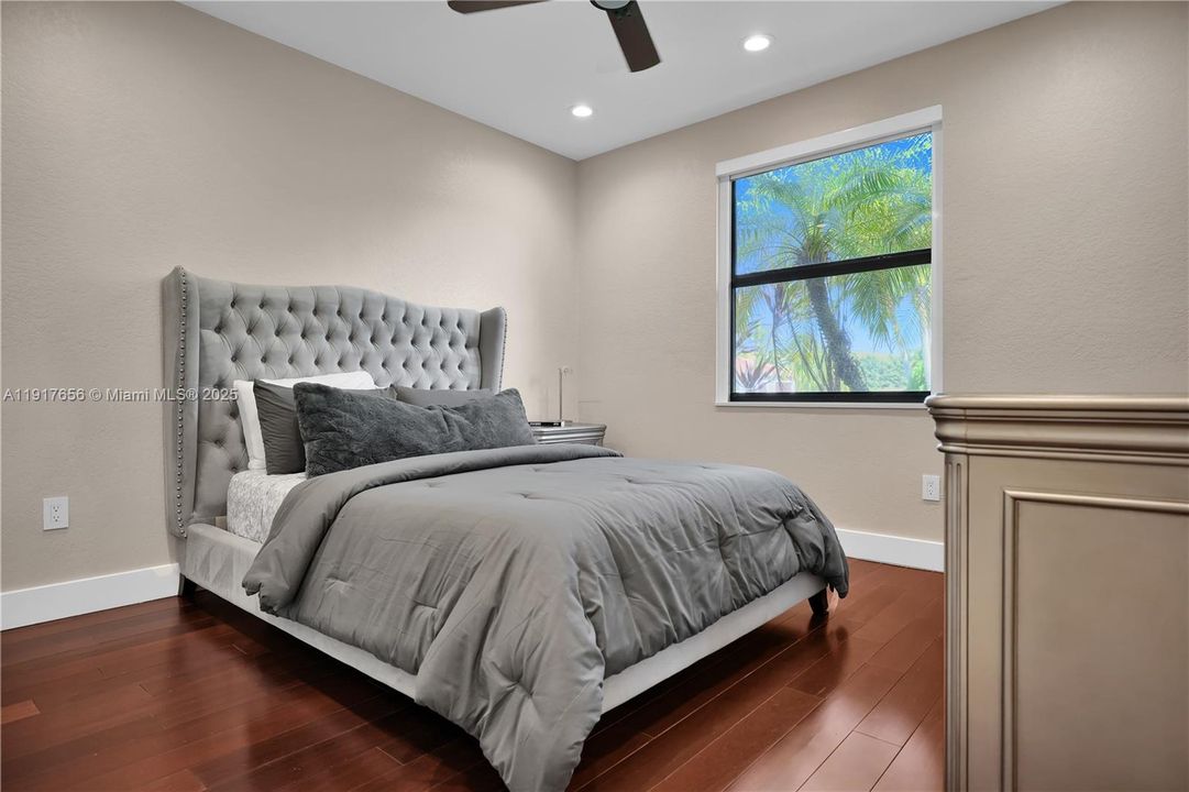 待售: $1,950,000 (4 贝兹, 4 浴室, 3502 平方英尺)