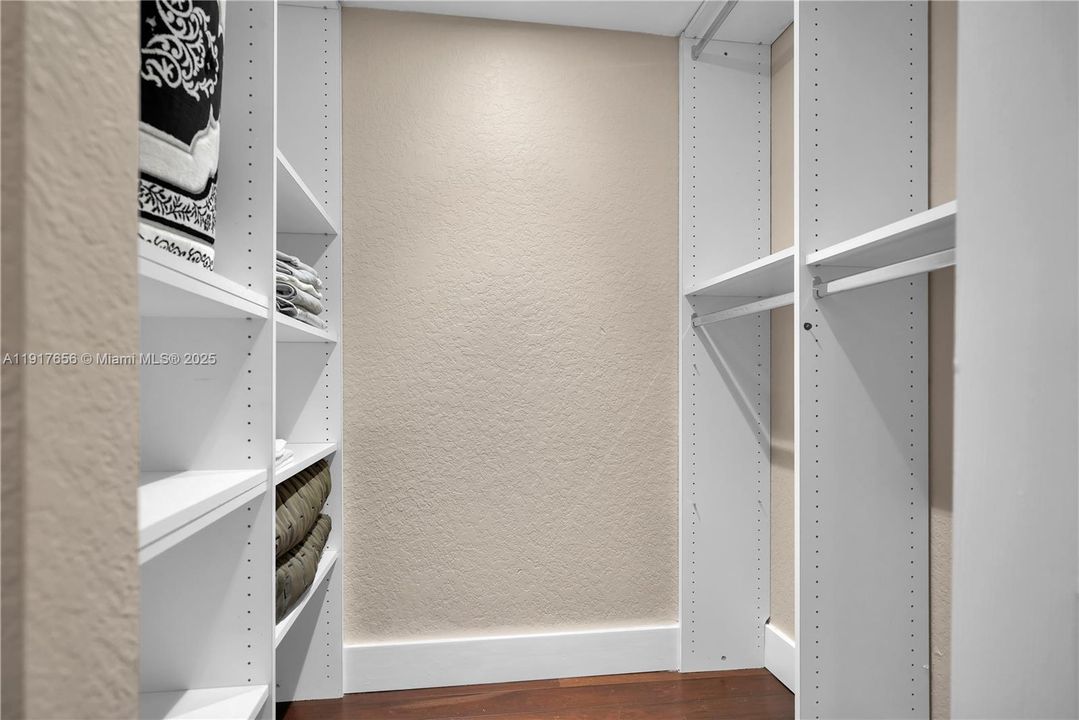 待售: $1,950,000 (4 贝兹, 4 浴室, 3502 平方英尺)