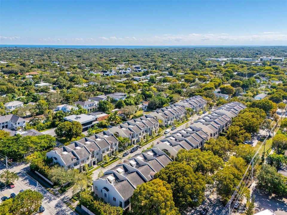 For Sale: $2,650,000 (3 beds, 4 baths, 3104 Square Feet)